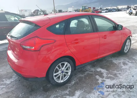 2015 Ford Focus Se z USA, uszkodzony, nr VIN 1FADP3K2XFL318962